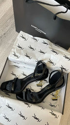 Yves saint laurent